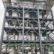 废液中回收碳酸钠采用什么工艺？